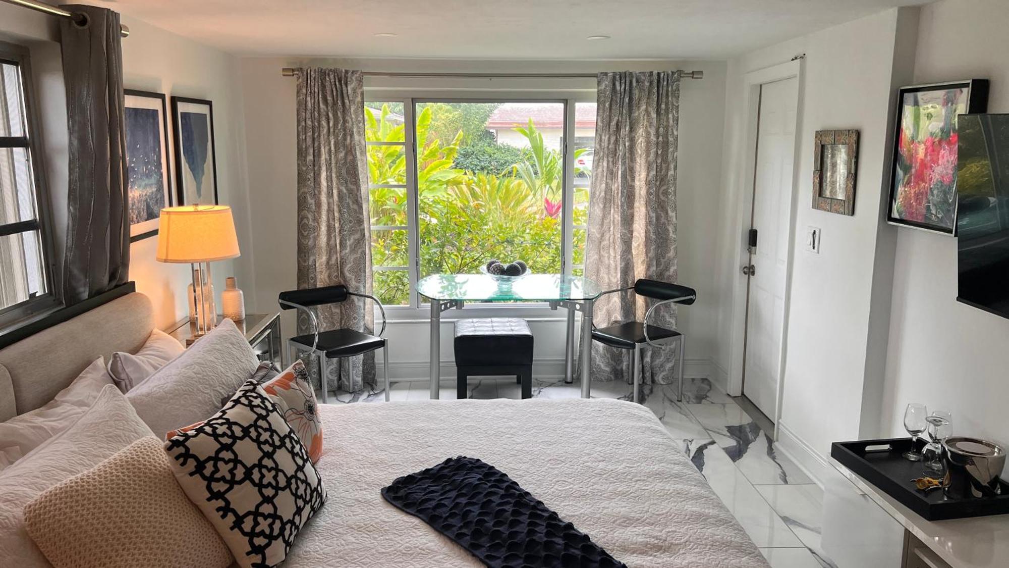 Paradise Gardens-Wilton Manors- Male Only ภายนอก รูปภาพ